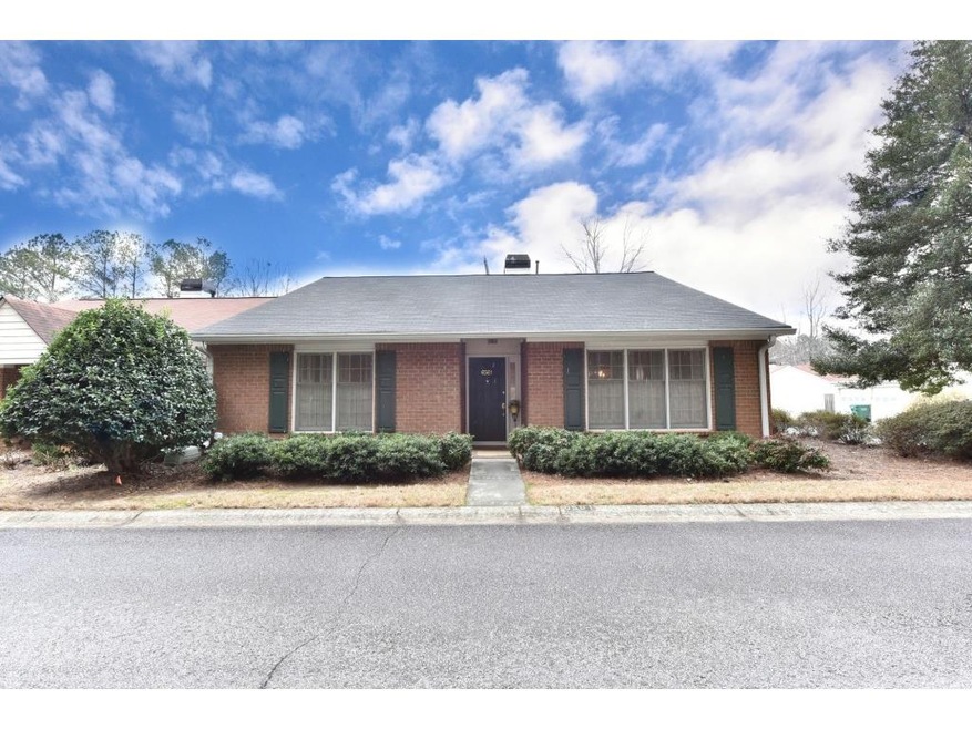 Welcome to 6561 Deerings Lane