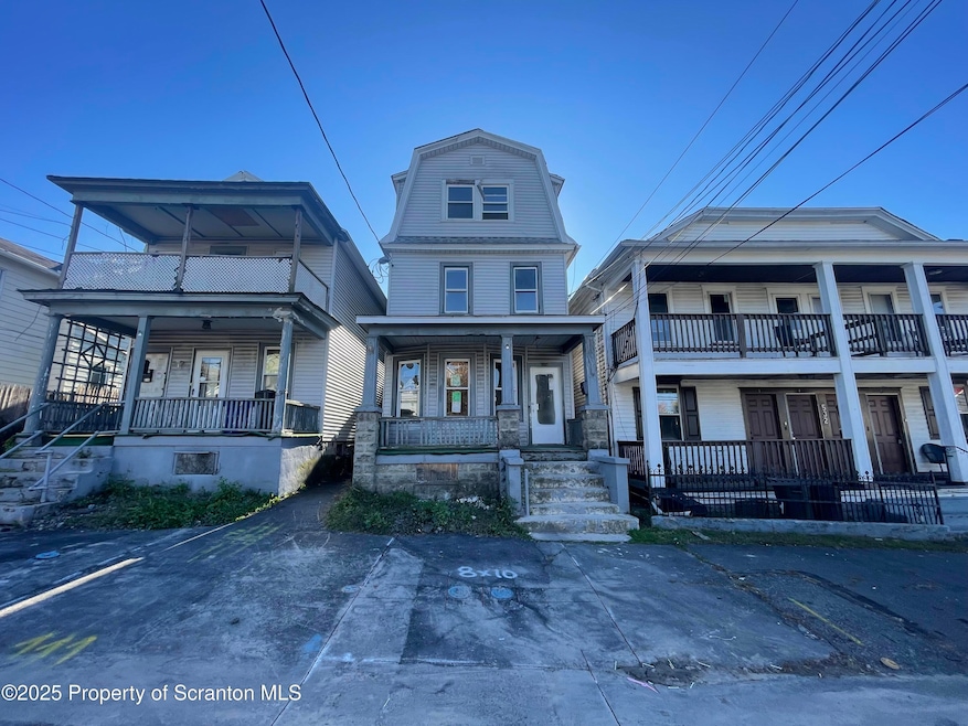 For Rent $1,300/month