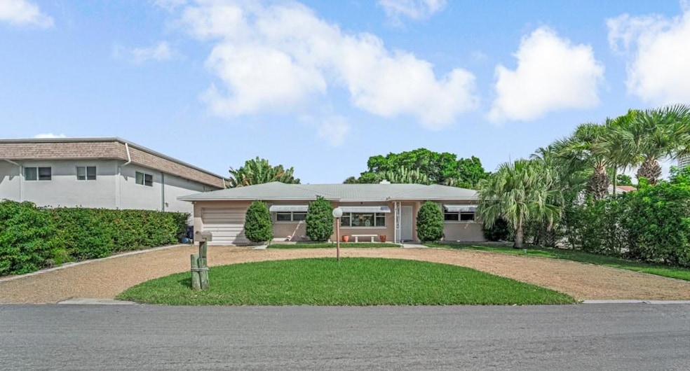 For Sale $998,500 • Co-Listing Agent