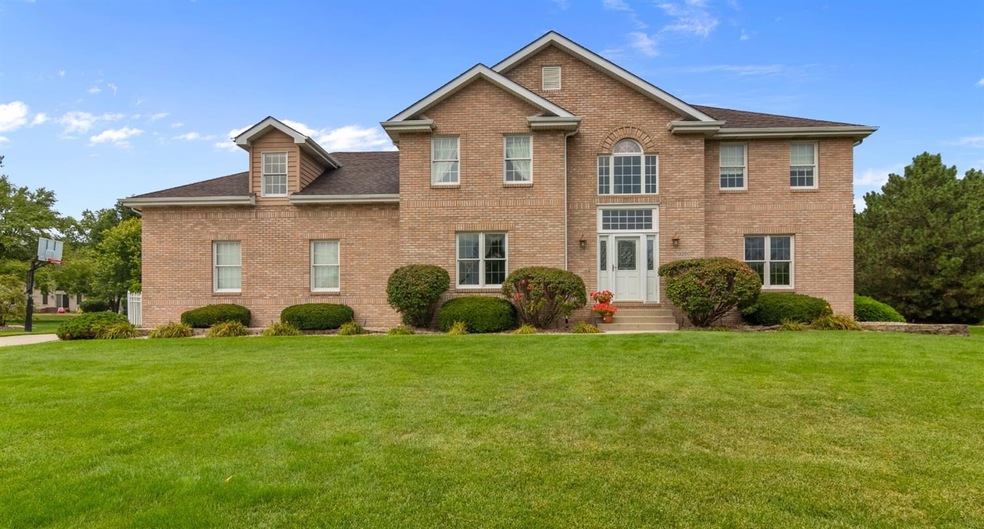 13280 Monix Dr, Saint John, IN 46373 - photo 1