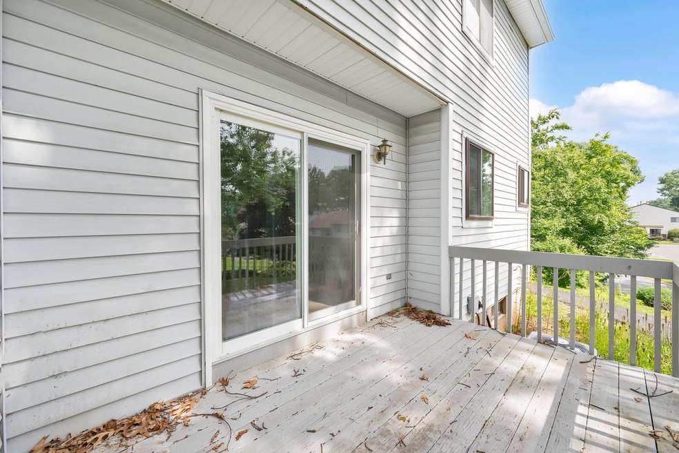 322 Cypress Rd, Newington, CT 06111 - photo 1