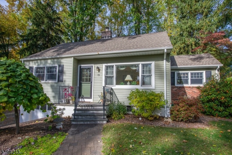 19 Hilsinger Rd, Mount Tabor, NJ 07878 - photo 1