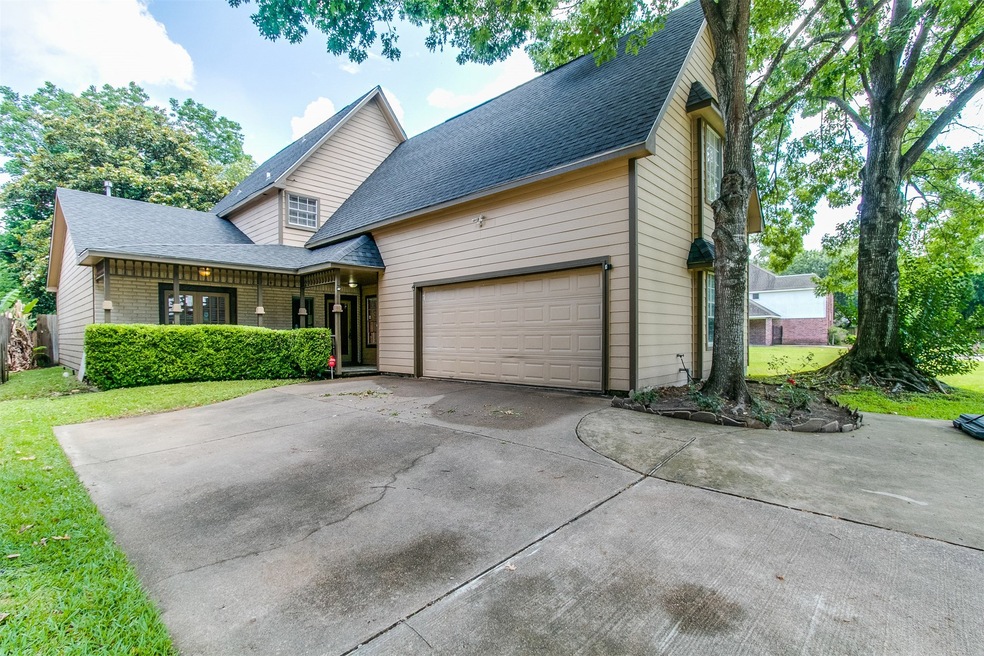 4014 Black Locust Dr, Houston, TX 77088 - photo 1