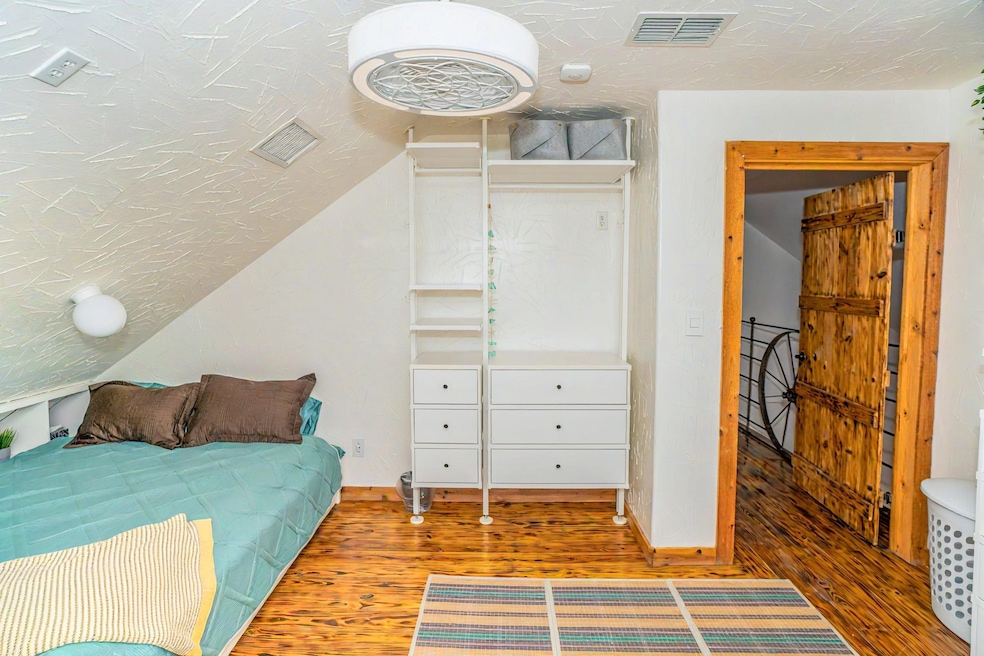 126 Gregory Dr unit C, Del Rio, TX 78840 - photo 1