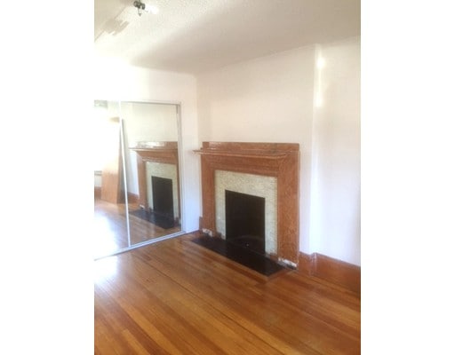 1010 Massachusetts Ave unit 11, Cambridge, MA 02138 - photo 1