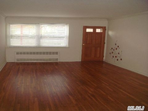 19833 32nd Ave, Flushing, NY 11358 - photo 1