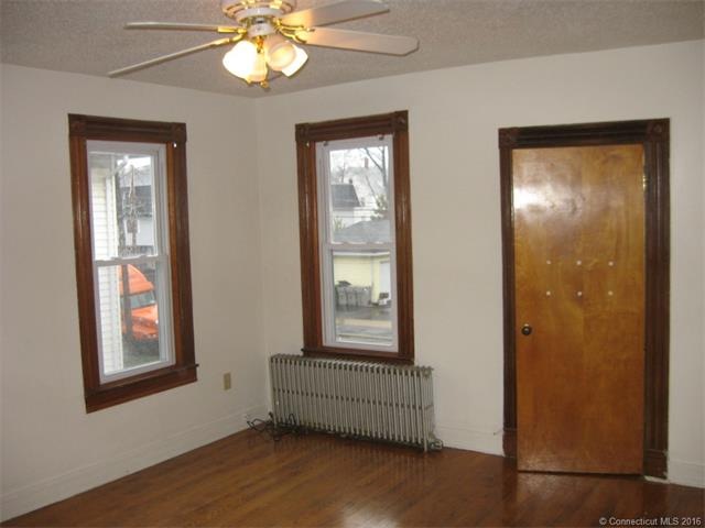 7 Upson St, Bristol, CT 06010 - photo 1