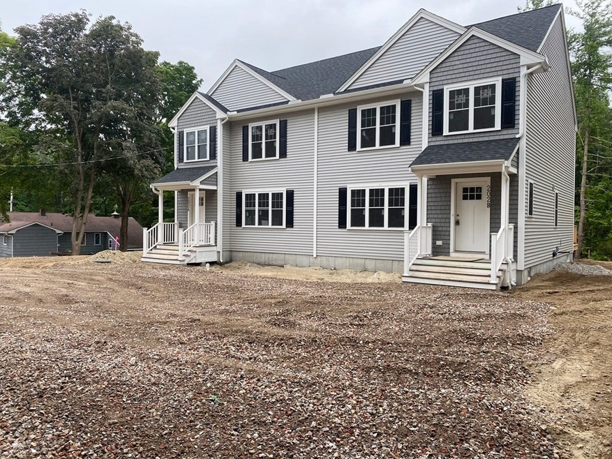 202 Hart St unit B, Taunton, MA 02780 - photo 1