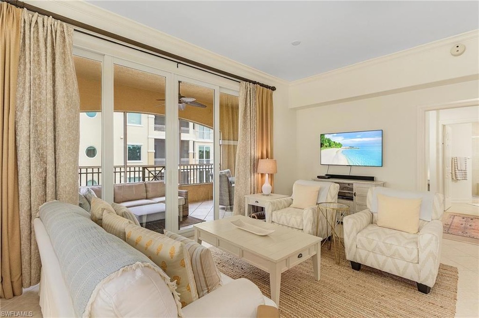 Expansive Living room with crown molding and plent