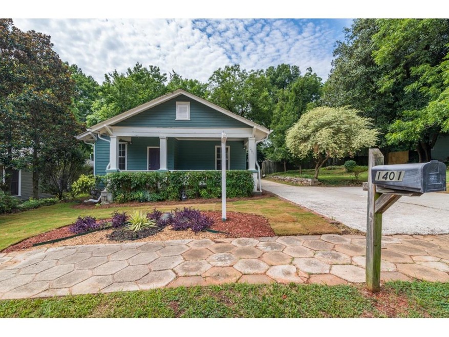 Charming Historic East Atlanta Village Bungalow st