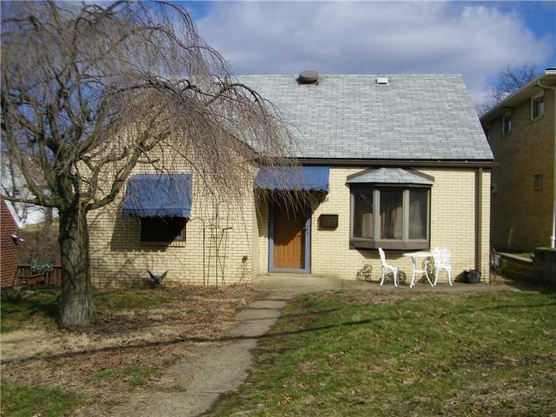 Exterior Front. Welcome to 1041 Rice Avenue. This 