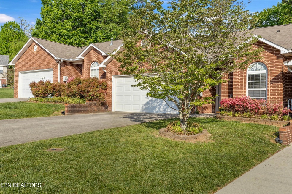 Sold $330,000 • Co-Listing Agent