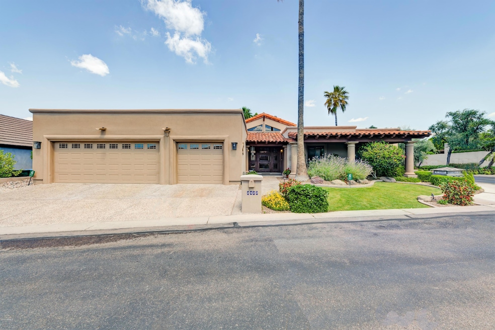 001_Welcome to 2422 E Montebello Ave