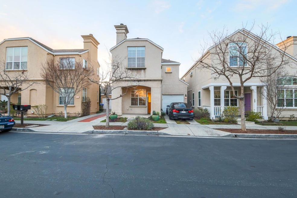 106 Concord Cir, Mountain View, CA 94040 - photo 1