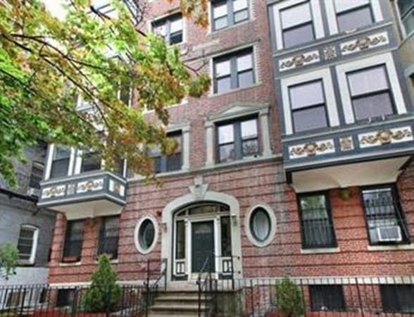 75 Burbank St unit 403, Boston, MA 02115 - photo 1