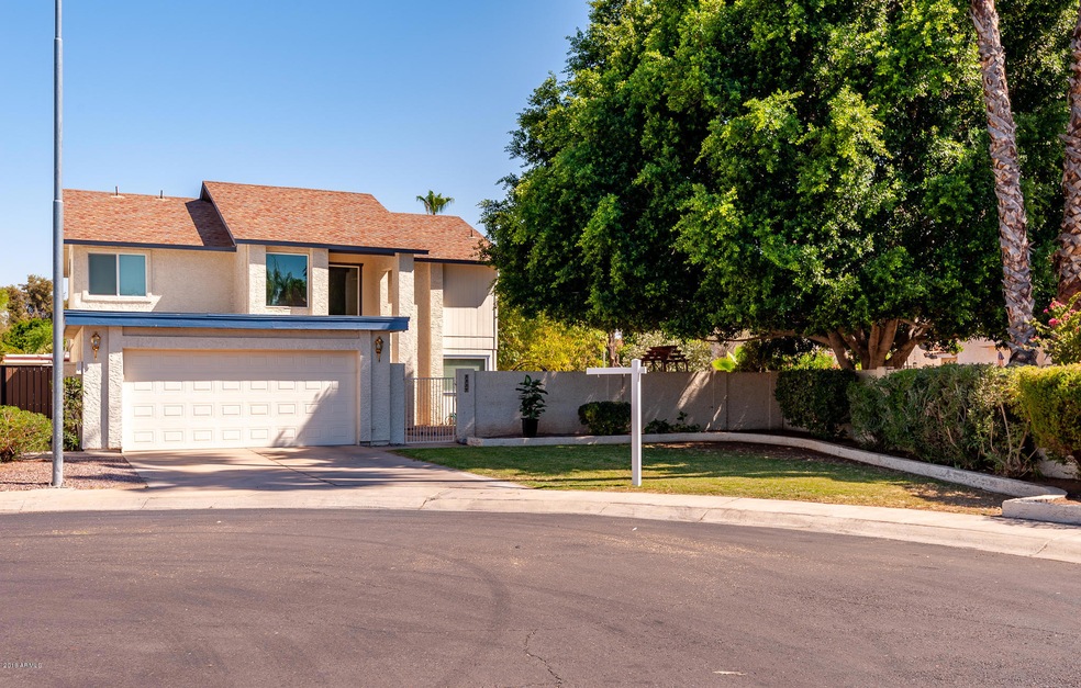 2237 S Las Palmas Cir, Mesa, AZ 85202 - photo 1