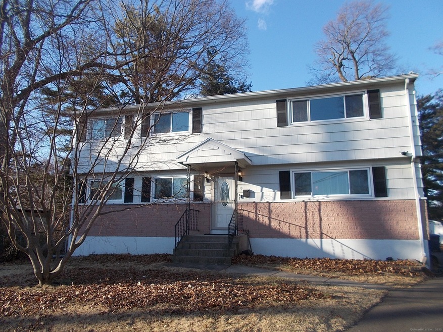 18 Pagano Ct unit 2, West Haven, CT 06516 - photo 1