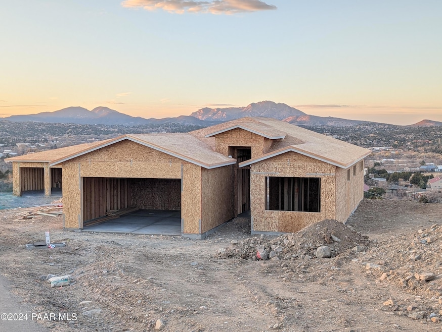 Pending $598,000 • Co-Listing Agent