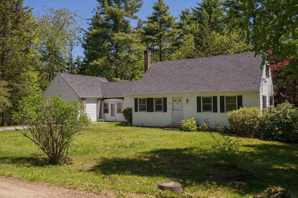 7 Nichols Rd, East Boothbay, ME 04544 - photo 1
