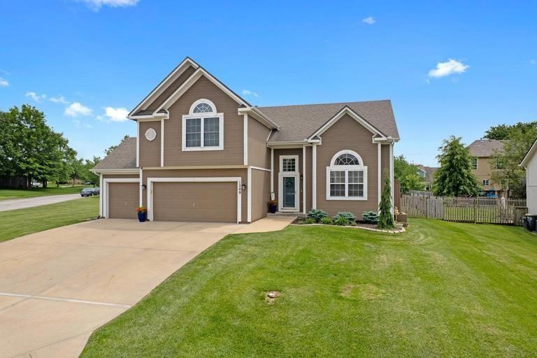 Sold • Co-Listing Agent