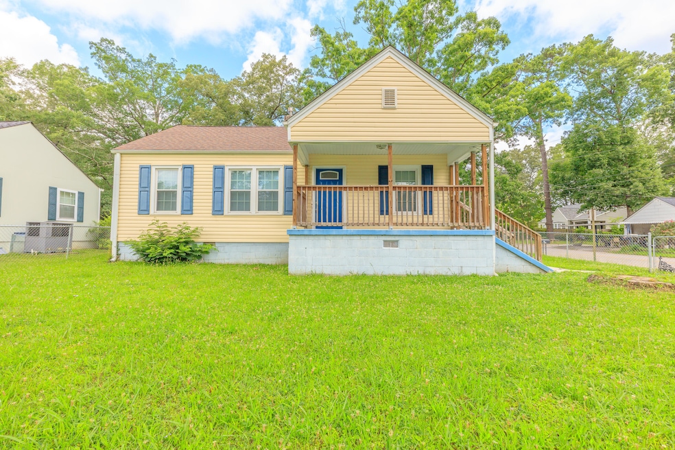 129 N Moore HD-8
