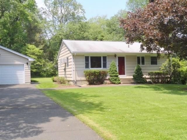 80 Putting Green Rd, Fairfield, CT 06825 - photo 1