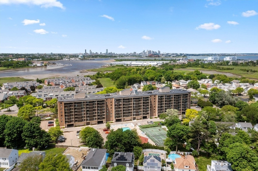 175 Quincy Shore Dr unit B75, Quincy, MA 02171 - photo 1