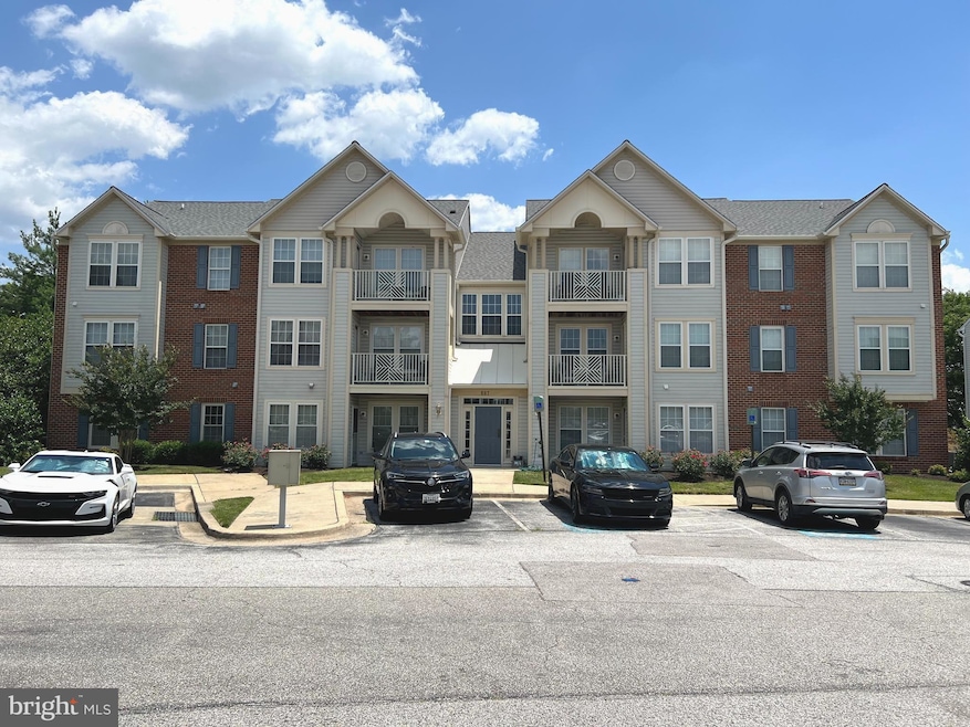 687 Winding Stream Way unit 203, Odenton, MD 21113 - photo 1