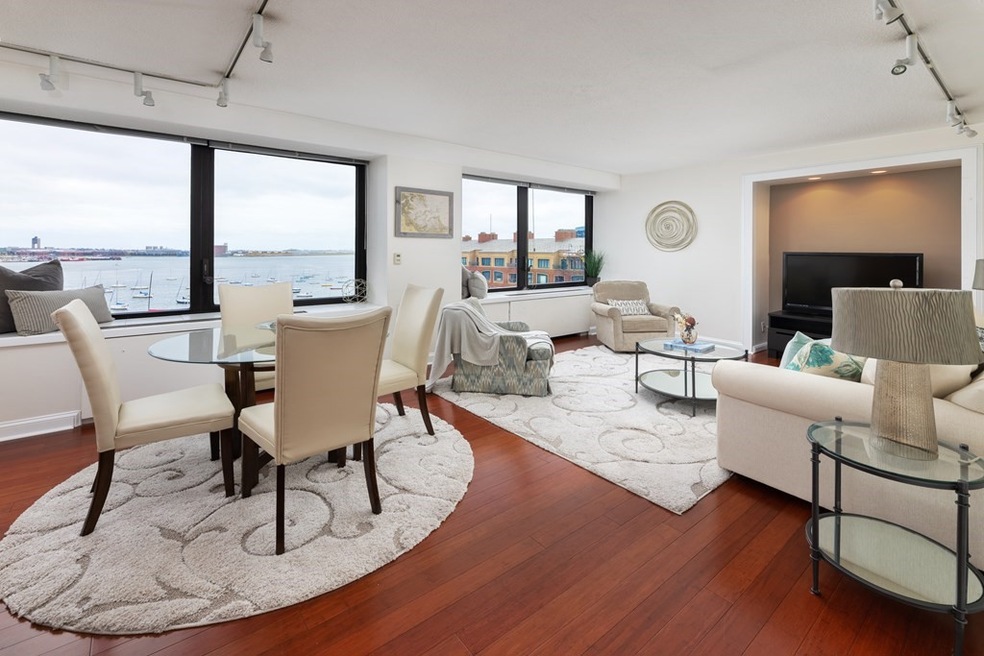 Harbor Towers unit 9E, Boston, MA 02110 - photo 1
