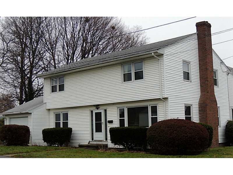 26 Hoppin Rd, Newport, RI 02840 - photo 1