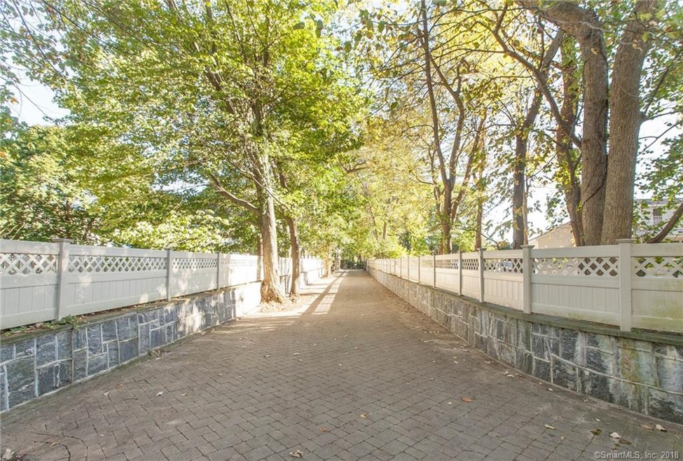 25 Old Rd, Westport, CT 06880 - photo 1