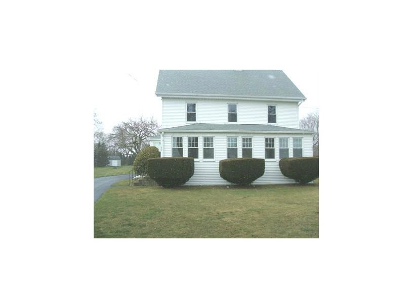 395 Turner Rd unit 2, Middletown, RI 02842 - photo 1