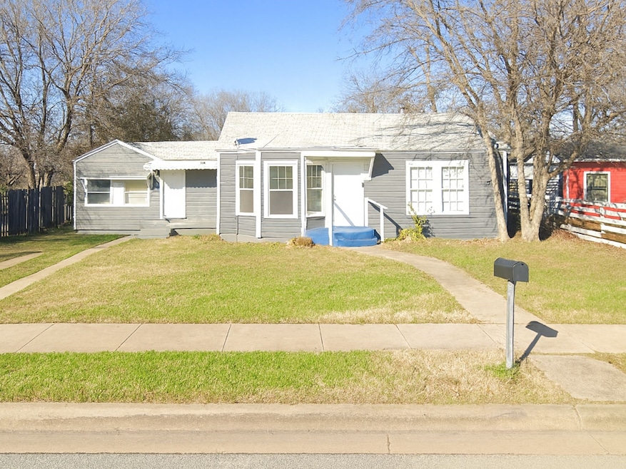 3705 S Littlejohn Ave, Fort Worth, TX 76105 - photo 1