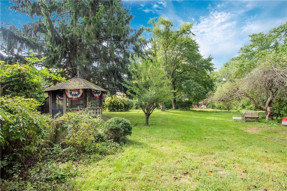 1218 Old Clinton Rd, Westbrook, CT 06498 - photo 1