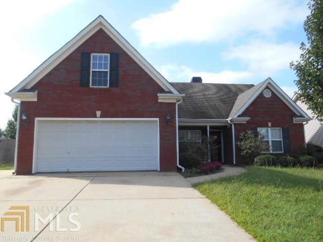 1501 Queen Elizabeth Dr, Locust Grove, GA 30248 - photo 1