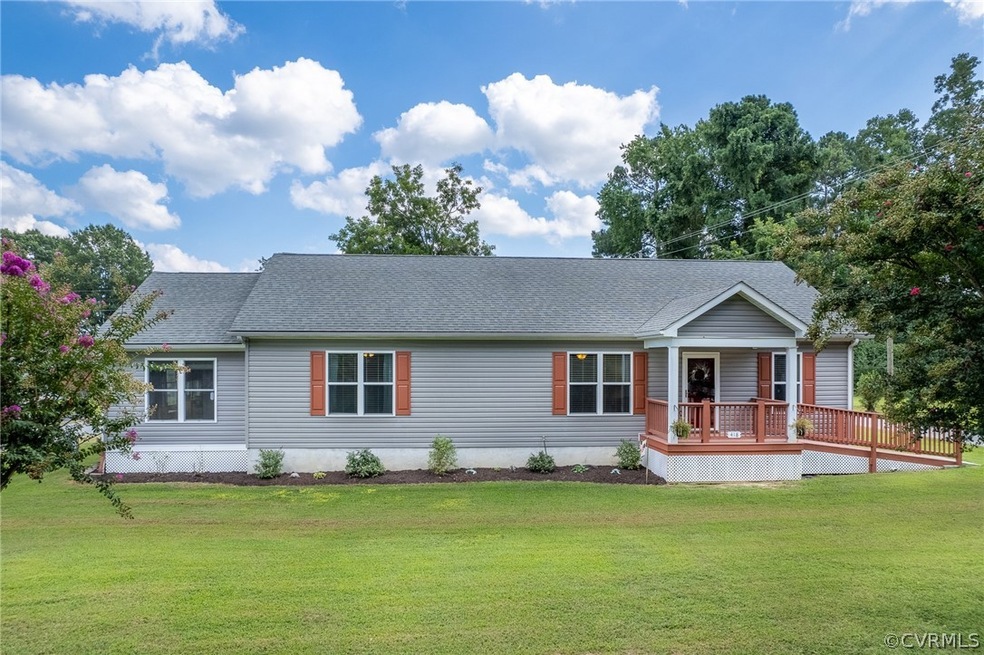 418 River Shore Dr, Dunnsville, VA 22454 - photo 1