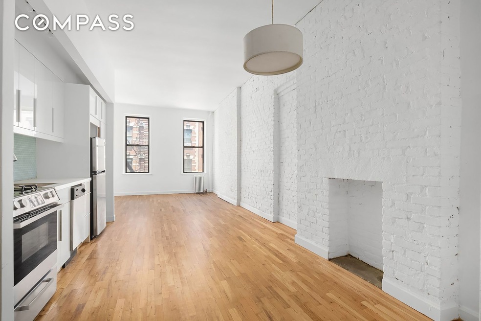 145 Sullivan St unit 3D, New York, NY 10012 - photo 1
