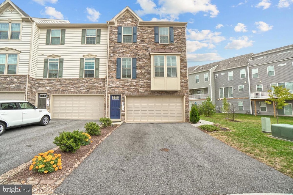 Sold $470,000 • Co-Listing Agent