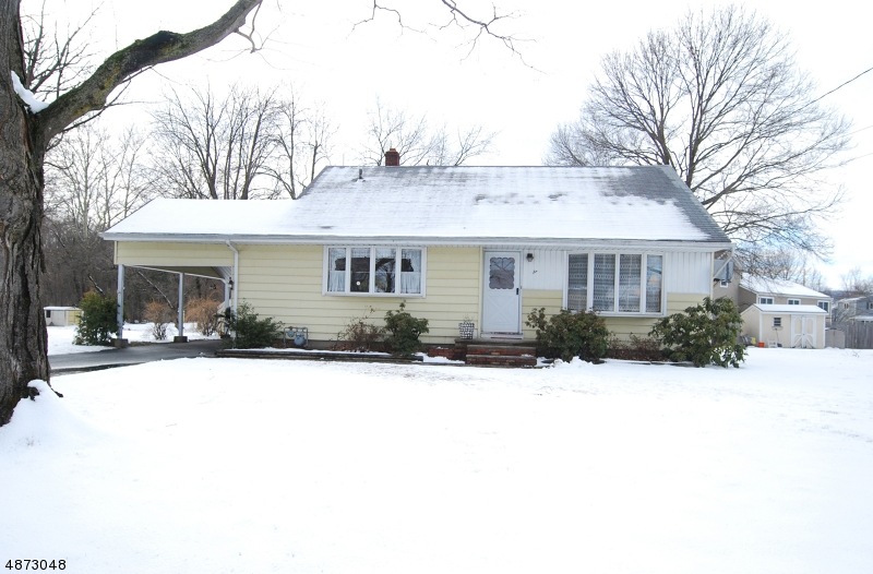 6 Kenneth Ct, Lincoln Park, NJ 07035 - photo 1