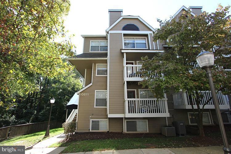 10811 Hampton Mill Terrace unit 210, Rockville, MD 20852 - photo 1