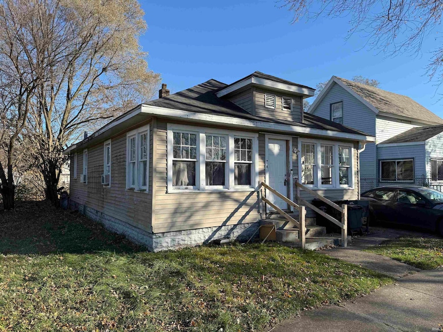 208 S Bendix Dr, South Bend, IN 46619 - photo 1