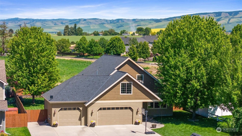 Sold $715,000 • Co-Listing Agent