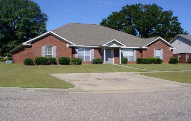 217 Autumn Ridge Dr, Dothan, AL 36305 - photo 1