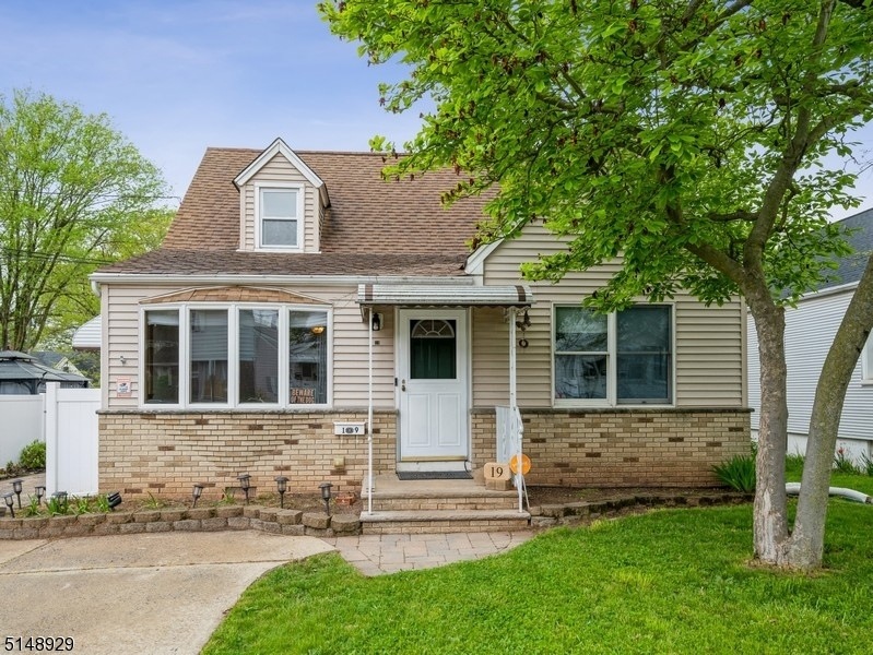 19 Maple Ave, Edison, NJ 08837 - photo 1