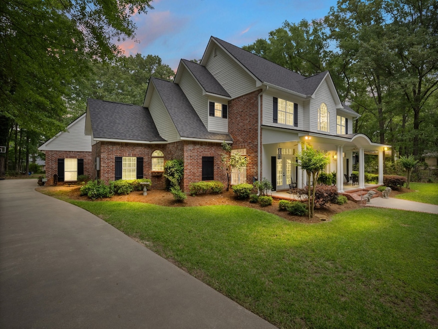 For Sale $840,000
