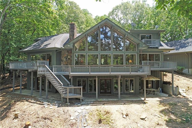 Spacious lake home built for entertaining and enjo