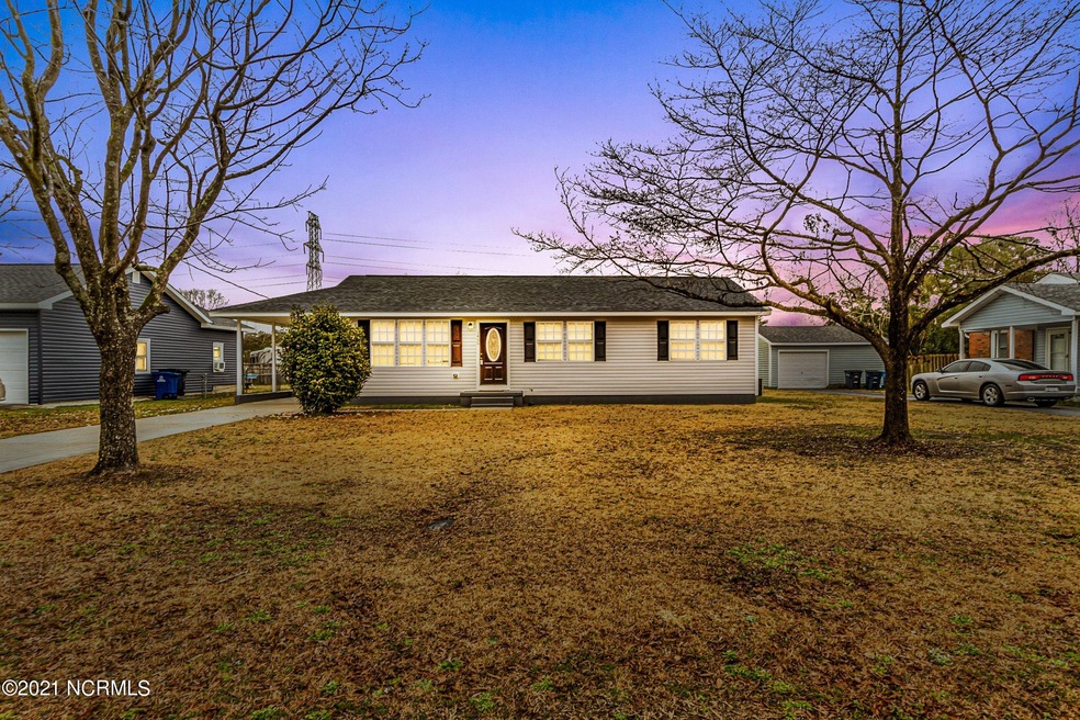 1400 Davis St, Jacksonville, NC 28540 - photo 1