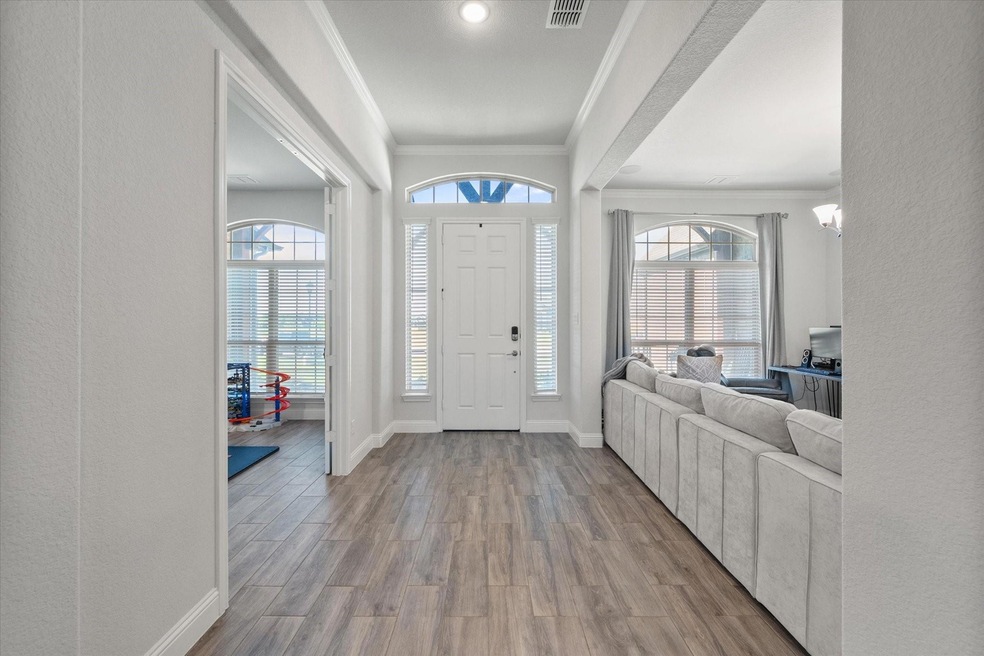 6033 Glenwood Dr, Joshua, TX 76058 - photo 1