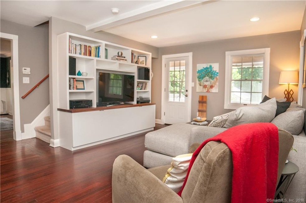 160 New Canaan Ave, Norwalk, CT 06850 - photo 1