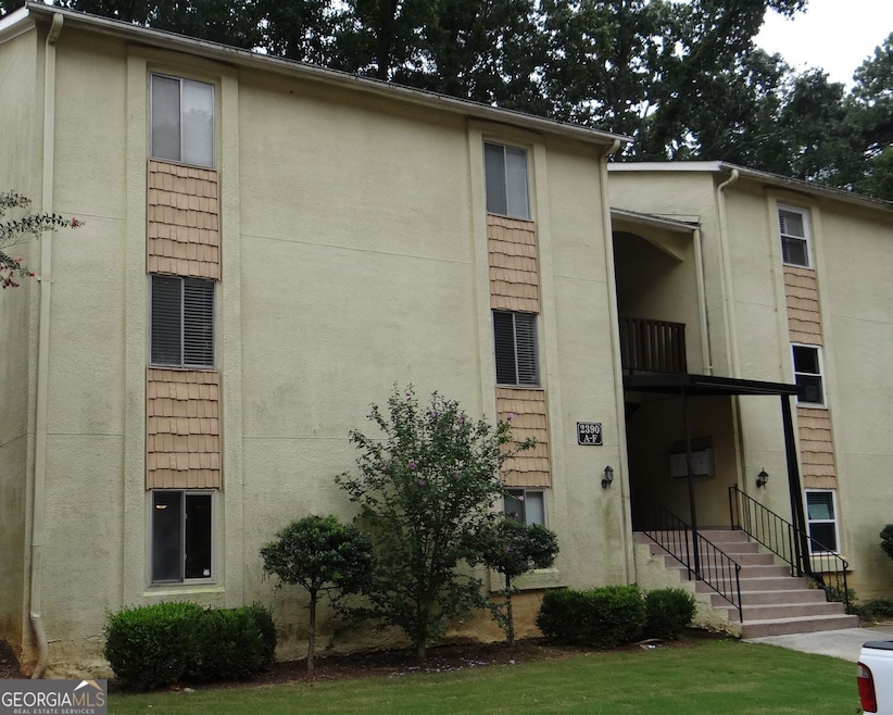 2390 Lawrenceville Hwy unit A, Decatur, GA 30033 - photo 1